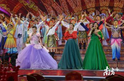 點贊！大鵬本土音樂人鄭海燕壓軸亮相央視元宵晚會 點亮文藝創作新火花