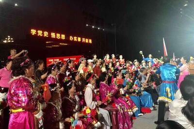 歌聲里的百年征程 千名勞動者唱響黨史，文藝創作續新篇